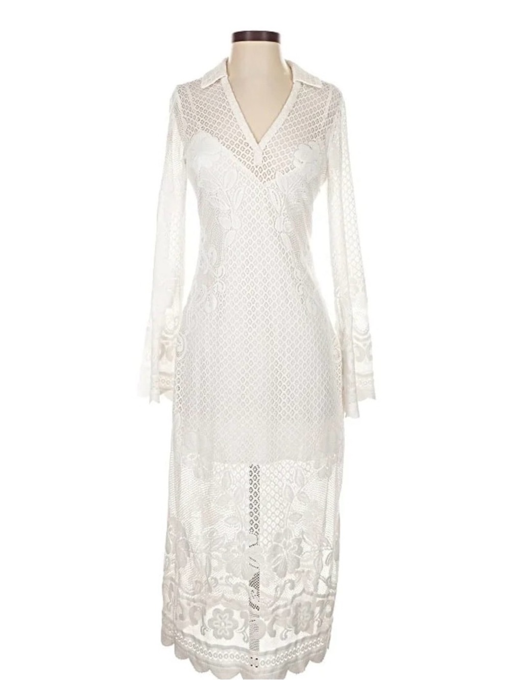 SAYLOR Ivory Lace Blouse with Delicate Floral Cutwork